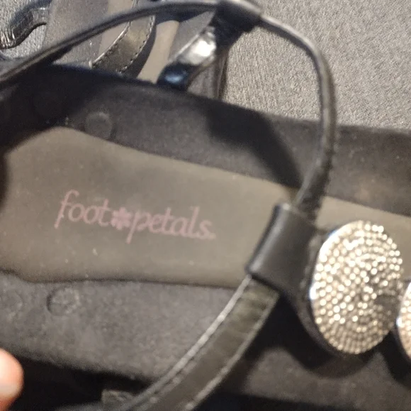 Vionic Lizbeth sandals size 9 - Picture 4 of 9